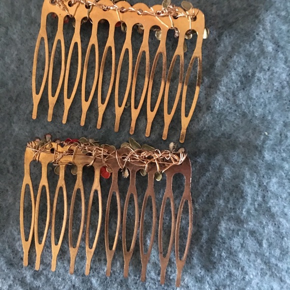 OOAK hair combs. Handmade and simply gorgeous! - Picture 4 of 4